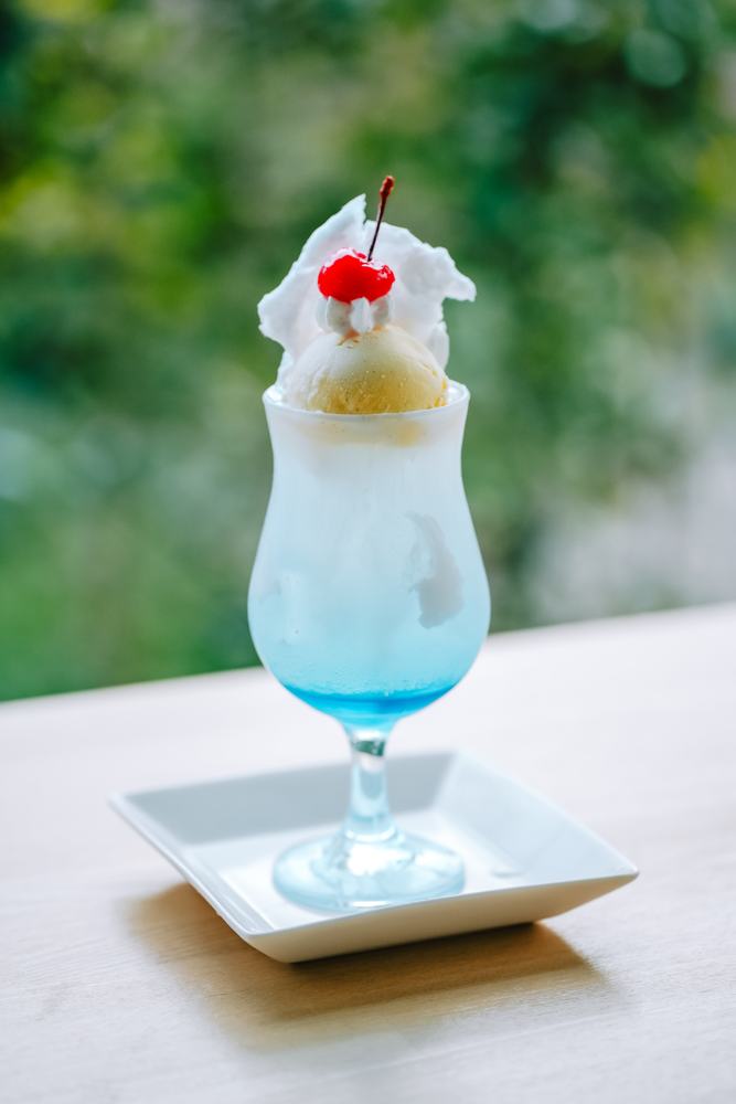 Lagurus の青いクリームソーダ